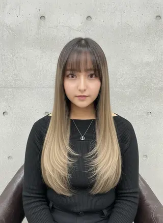 ロング カラー ホワイト/店長/カラ ー講師/錦糸町/岩崎のヘアスタイル