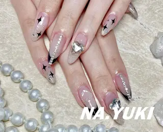 ネイル 🌷 Mooning 🌷のネイルデザイン