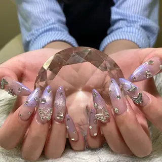 ネイル Roi〈ロワ〉 Reikaのネイルデザイン