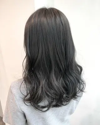 ロング カラー パーマ ♡透け感カラー 大賀哲平♡のヘアスタイル