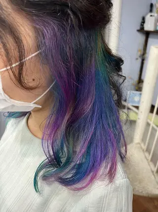 セミロング カラー 原宿サロン代表 デザインカラー伊藤卓のヘアスタイル