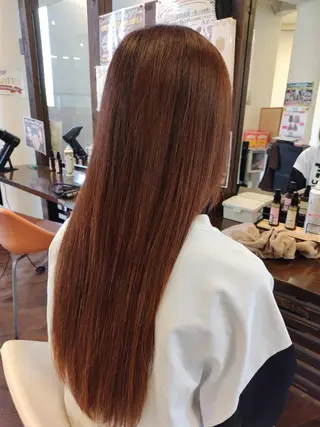 ロング 髪質改善する白髪染め ツヤイロ島田店のヘアスタイル