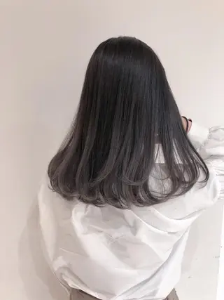 ミディアム カラー ヘアアレンジ 【公式】amble luxe池袋東口🩷のヘアスタイル