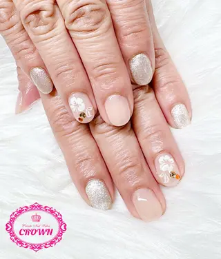 ネイル CROWN プライベートサロンのネイルデザイン