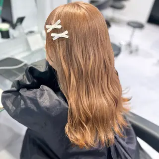 ロング カラー 🫧うる艶トレンド 🫧透明感カラーのヘアスタイル