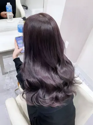 ロング カラー 山本 珠里のヘアスタイル