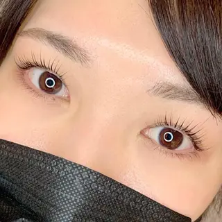 マツエク・マツパ アイブロウ Onze Yukinaのマツエク・マツパデザイン