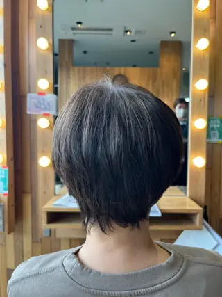 ショート 長南 やよいのヘアスタイル