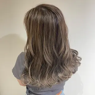 ミディアム カラー . NANAのヘアスタイル