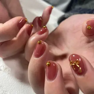 ネイル nail.gorin所属・吉村 優子のネイルデザイン