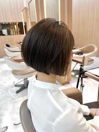 ミディアム UNIX所属・UNIX モモハのヘアスタイル