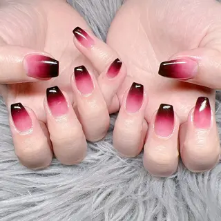 ネイル 個室ネイルサロンDolly  Girl〜ドーリーガール〜所属・DollyGirl KYOKOのネイルデザイン