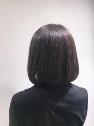 ミディアム カラー ショート、ボブ/ 川鍋薫のヘアスタイル