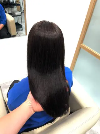 ロング カラー 穐山 翔のヘアスタイル