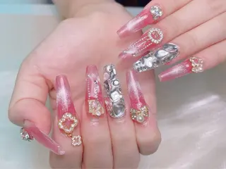 ネイル lucky nail 歌舞伎町のネイルデザイン