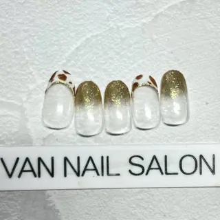 ネイル Van Nail Salonのネイルデザイン