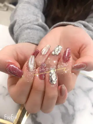 ネイル ネイルサロンエクラ 🫧Shizukaのネイルデザイン