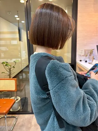ミディアム 茶谷 沙穂のヘアスタイル