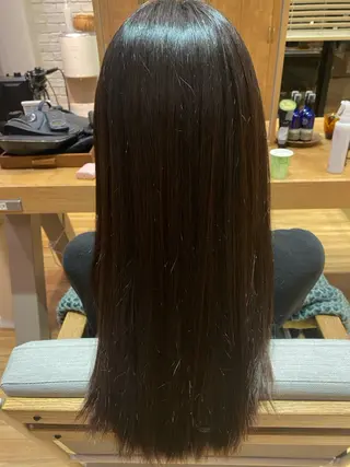 ロング 伊賀 裕菜のヘアスタイル