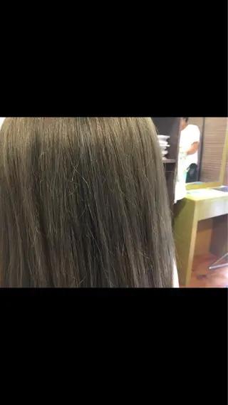 ロング カラー ツイスパ・波巻き 🩵片平和香奈のヘアスタイル