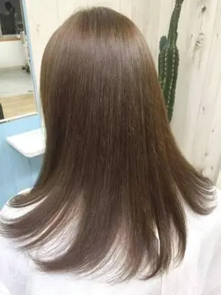 カラー TEN.所属・kuma salonのヘアスタイル