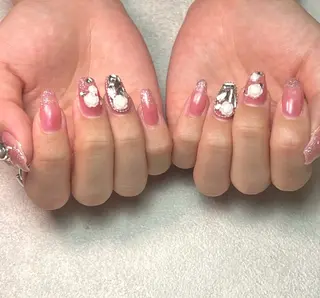 ネイル ネイリスト ハンのネイルデザイン