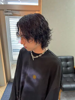 パーマ メンズ newi TATSUのヘアスタイル