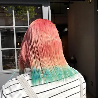 カラー ROCCOeast Rukaのヘアスタイル