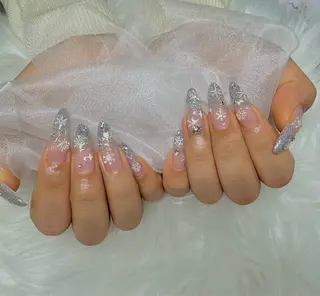 ネイル RIKO  SALON所属・RIKO YUKAのネイルデザイン