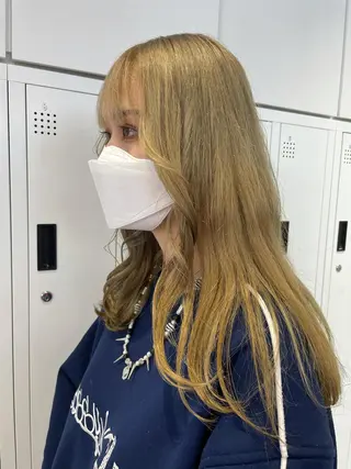 ロング カラー デザインカラー 🎀REINA🎀のヘアスタイル