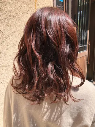 ミディアム カラー 國次 夕貴のヘアスタイル