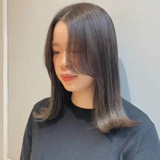 ミディアム 🩶赤み消しカラー 🐈‍⬛荻野美思🐾のヘアスタイル