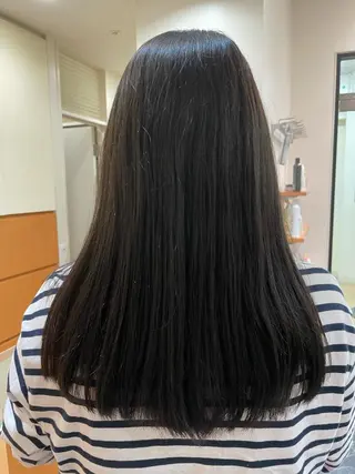 セミロング カラー mod'shair船橋所属・ムロオカ ヨシキのヘアスタイル