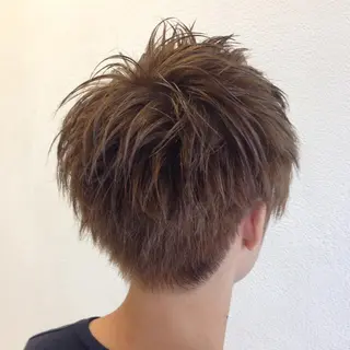 ショート カラー メンズ 岡本 拓朗のヘアスタイル
