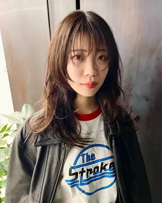 セミロング カラー カラー系/カット特化 🟠オオタキマサシのヘアスタイル