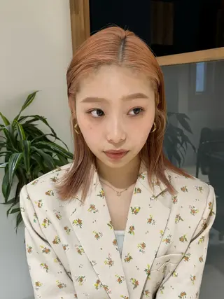 ミディアム カラー mei｜顔まわり ×透明感カラーのヘアスタイル