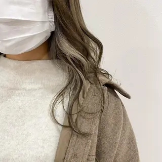 セミロング カラー マンツーマン女性 美容師 奏のヘアスタイル