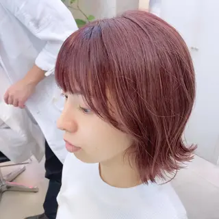 ショート カラー 岡野 静華のヘアスタイル