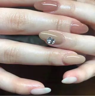 ネイル ゲン レイカのネイルデザイン