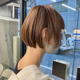 ショート カラー 🟢ウルフ/スパイラ ルパーマ/大西🟢のヘアスタイル