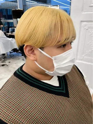 ショート カラー レイヤー/ショート透 明感カラー/西田祐賀のヘアスタイル