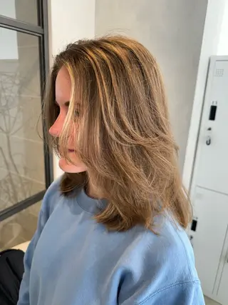 セミロング 透明感カラー✨艶髪 制作🌱山根あゆみのヘアスタイル