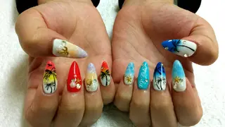 ネイル 河野ちえ (雑誌掲載サロン)のネイルデザイン