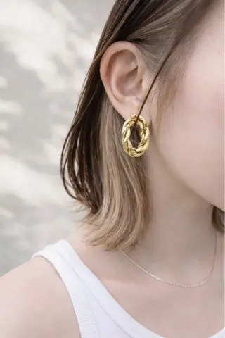 ミディアム カラー 遠藤 広美のヘアスタイル