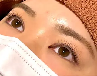 マツエク・マツパ MODEk's TESORO柿崎流依のマツエク・マツパデザイン