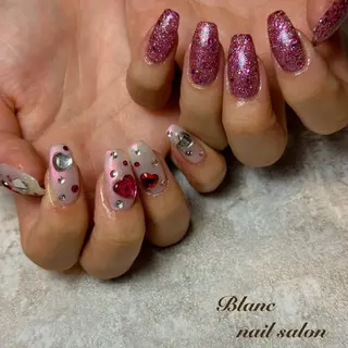 セミロング Blanc ブランのネイルデザイン