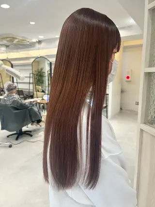 ロング メンズバレイヤージュ 斉藤春のヘアスタイル