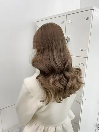 カラー 透明感ベージュ🪽 ブラウン🤎Rinのヘアスタイル