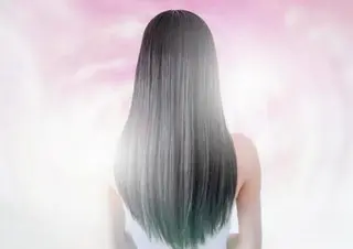 カラー 村尾 恭祐のヘアスタイル