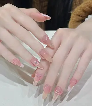 ネイル u1salon所属・ゆい ユイのネイルデザイン